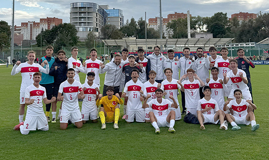 U15 Mill Takmmz, UEFA Geliim Turnuvas'nda Belarus'u 3-2 Yendi