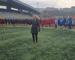 Kragas: "BtcTurk ile Yaplan Proje Sayesinde Kazanan Kadn Futbolu Oluyor"