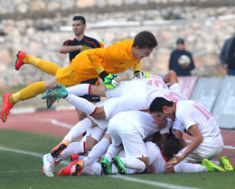 Mercedes-Benz Ege Kupasnda 2. gnTrkiye 2-0 Romanya (Video)