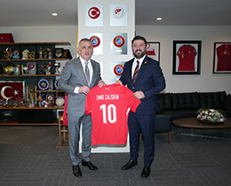 Emre &Ccedil;al��kan, TFF Ba�kan� Hac�osmano�lu�nu Ziyaret Etti
