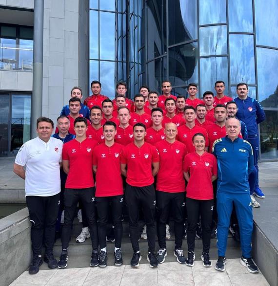 Orjinal boyutlar� i�in t�klay�n�z