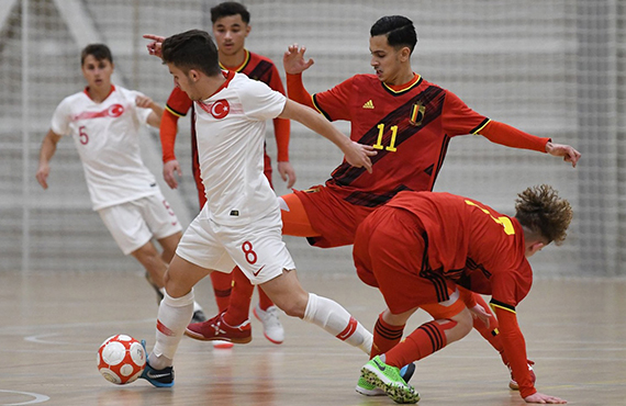 Futsal U19s beat Belgium: 7-1