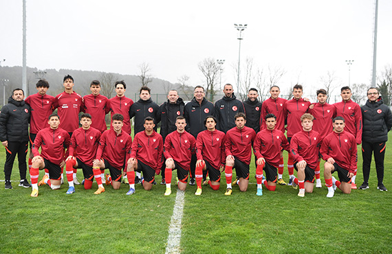 U18 Milli Takımı İstanbul'daki hazırlıklarını tamamladı