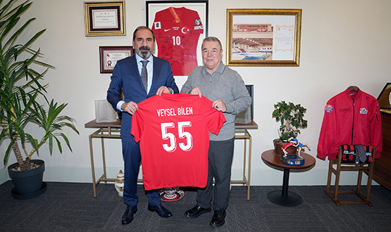 Veysel Bilen ve Fuat �apa'dan, TFF Ba�kan Vekili Mecnun Otyakmaz'a Ziyaret