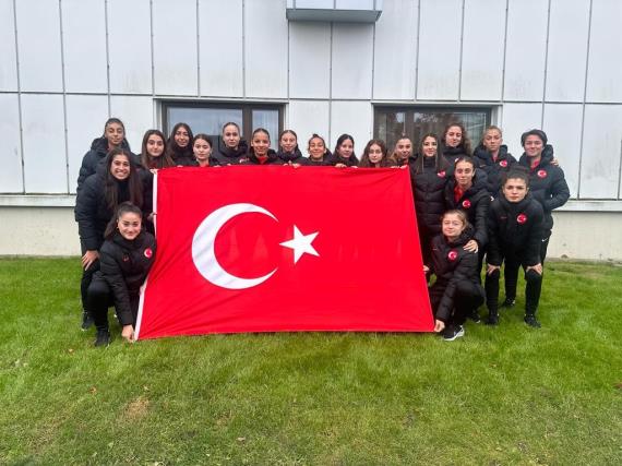 Orjinal boyutlar iin tklaynz