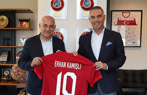 Erhan Kaml'dan Mehmet Büyükeki'ye ziyaret