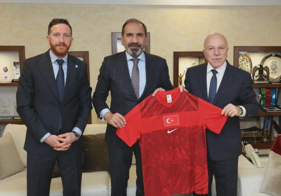 Orjinal boyutlar� i�in t�klay�n�z