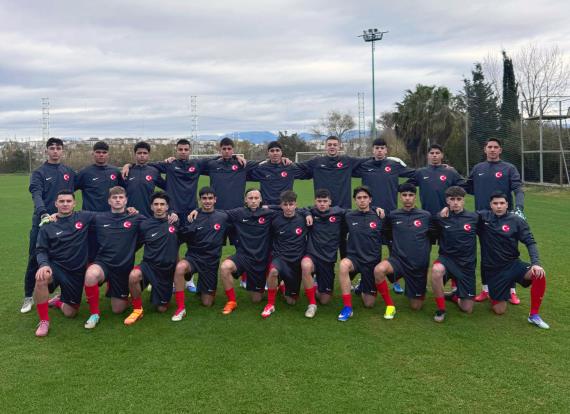 Orjinal boyutlar� i�in t�klay�n�z