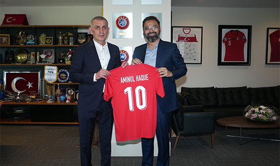 Banglade� Gen�lik ve Spor Bakan�'ndan TFF Ba�kan� Hac�osmano�lu'na Ziyaret