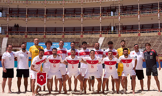 Plaj Futbolu Mill� Tak�m�'n�n Avrupa A Ligi Play-Out Kadrosu A��kland�