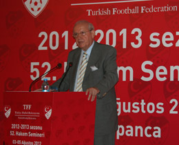 enes Erzik: "EURO 2012deki hakemlerimizle gurur duydum"