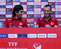 Arda ve Emre Milli takm medya gnne katld