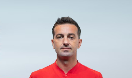 UEFA'dan Kadir Salam'a Grev