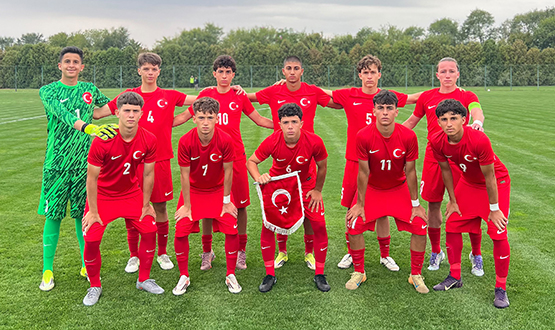U15 Mill� Tak�m�m�z, UEFA Geli�im Turnuvas� �lk Ma��nda Kazakistan'� 2-0 Yendi