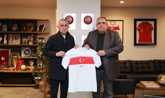 Hakan Bolat'tan TFF Bakan Hacosmanolu'na Ziyaret