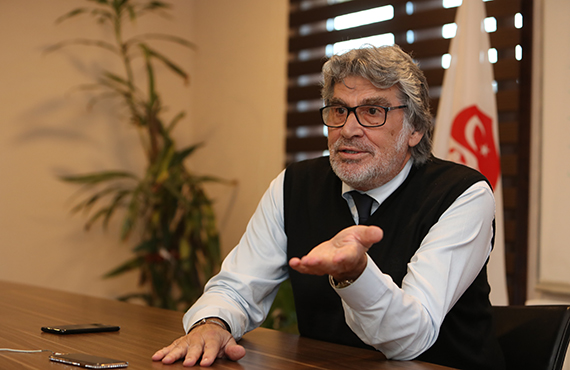 Ömer Kaner: 