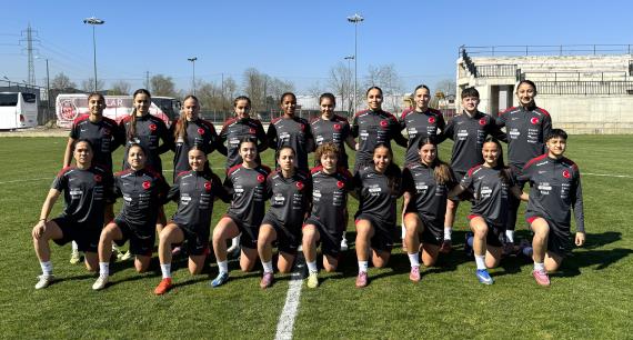 Orjinal boyutlar� i�in t�klay�n�z