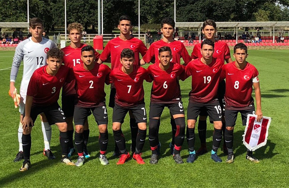 U16s lost against England: 2-1