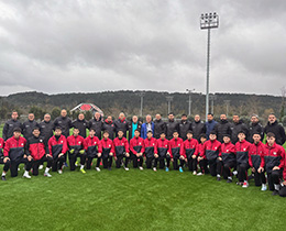 UEFA Kaleci B Lisans� Antren�r E�itimi Tamamland�