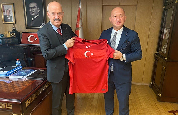 zsava'tan Emniyet Genel Mdr Yardmcs Erhan Glveren'e ziyaret