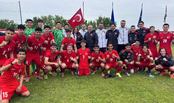 U16 Mill� Tak�m�m�z, �zbekistan'� 4-0 Ma�lup Etti