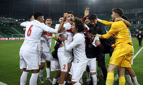 mit Mill Takmmz, Litvanya'y 2-0 Malup Etti