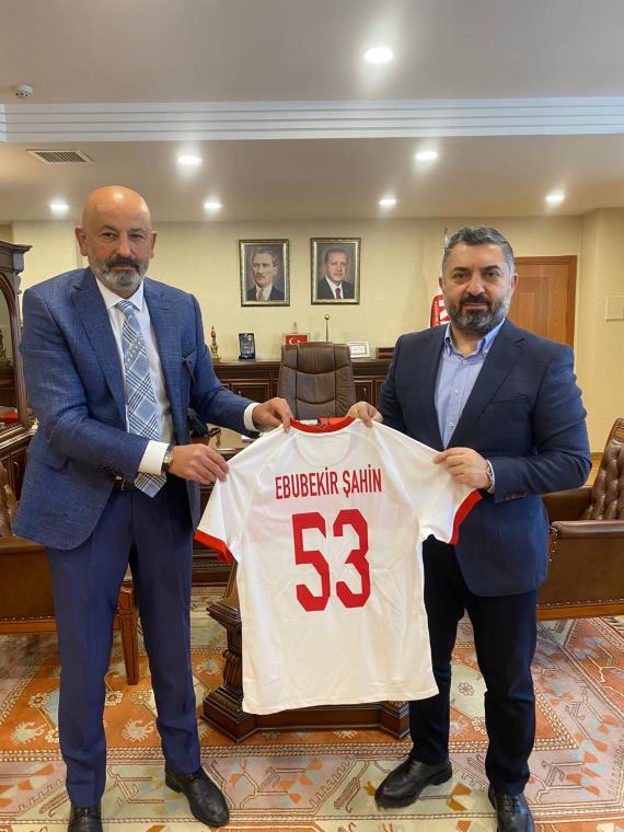 Orjinal boyutlar iin tklaynz