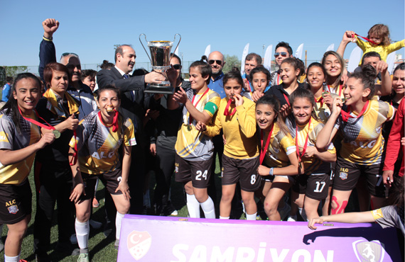 ALG Spor became champions of Women's 2. League