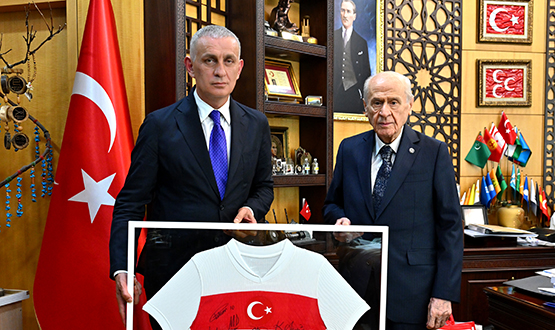 TFF Başkanı Hacıosmanoğlu, MHP Başkanı Bahçeli'yi Ziyaret Etti
