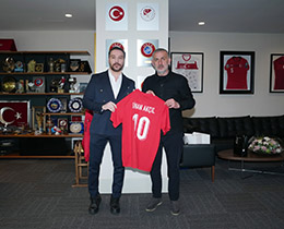 Sinan Ak��l, TFF Ba�kan� Hac�osmano�lu�nu Ziyaret Etti
