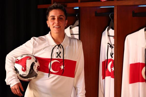 Orjinal boyutlar� i�in t�klay�n�z