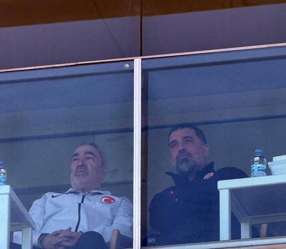 Orjinal boyutlar� i�in t�klay�n�z