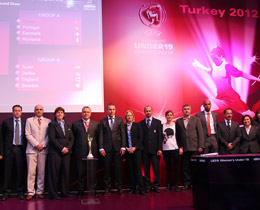 UEFA U19 Kadnlar Avrupa ampiyonas kuras ekildi