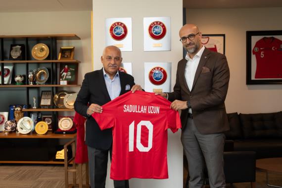 Orjinal boyutlar iin tklaynz