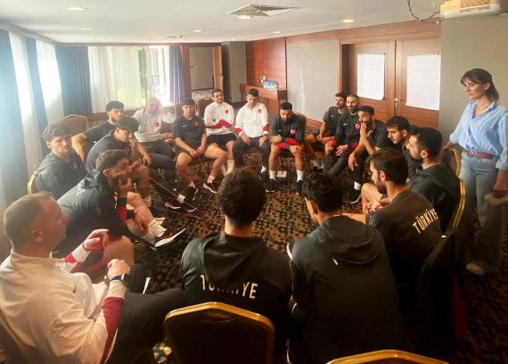 Orjinal boyutlar� i�in t�klay�n�z