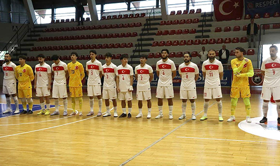 Futsal A Mill� Tak�m�m�z, Arnavutluk ile �kinci �zel Ma��n� Oynad�
