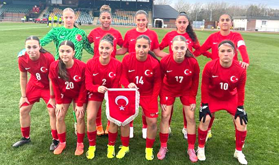 U19 Kadn Mill Takmmz Galler ile Karlayor