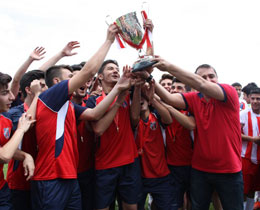 U17 Trkiye ampiyonu Selimiyespor