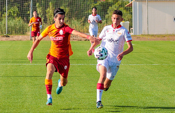 Elit U16 Ligi'nde Demir Grup Sivasspor ve Galatasaray A.. finale yükseldi