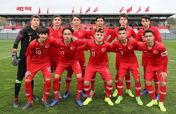 U15s beat Lithuania: 6-2