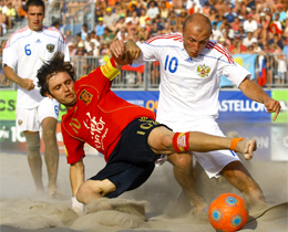 FIFA kokartl Aker, spanyada final man ynetti
