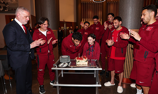 Mutlu Y�llar Ozan Kabak