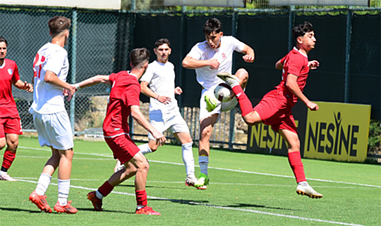U17 Bölgesel Geliim Ligi Finalleri'nde kinci Gün Tamamland