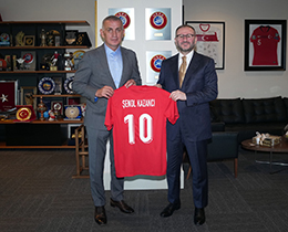 �enol Kazanc��dan, TFF Ba�kan� Hac�osmano�lu�na Ziyaret