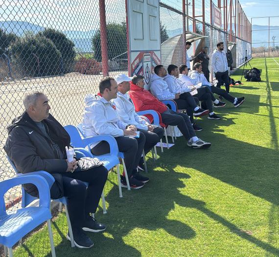 Orjinal boyutlar� i�in t�klay�n�z