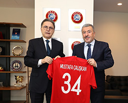 Mustafa alkandan TFF Bakan Hsn Greliye ziyaret