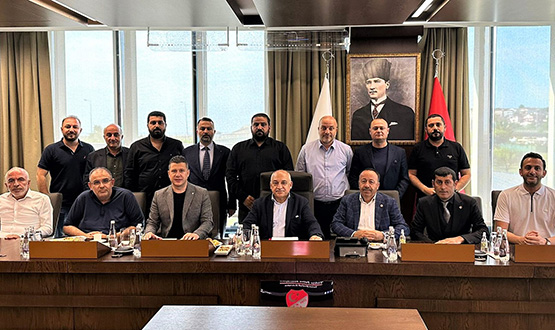 TFF 2. ve 3. Lig Kulp Bakanlar, Mehmet Bykeki'yi Ziyaret Etti