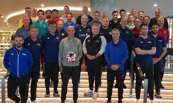 FIFA Antrenr Eitimcileri Semineri stanbul'da Dzenlendi