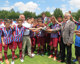 U13 Trkiye ampiyonu Trabzonspor oldu