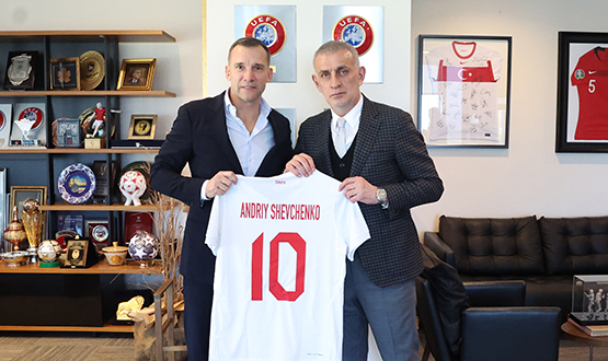 Andriy Shevchenko'dan, TFF Bakan Hacosmanolu'na Ziyaret